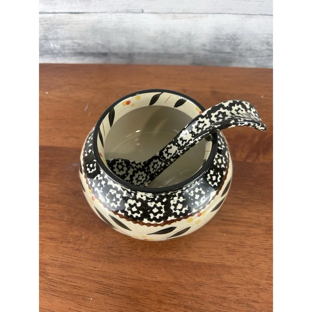 Temp-Tations Old World Black Bowl With Ladle Spoon